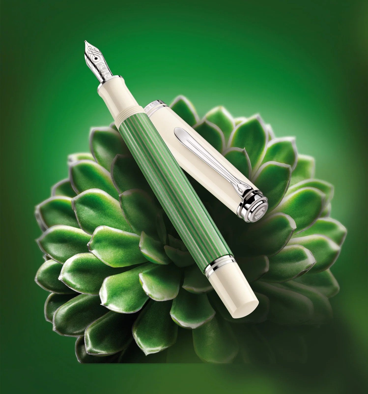 PELIKAN | Fountain Pen | Special Edition GREEN/WHITE | 14K