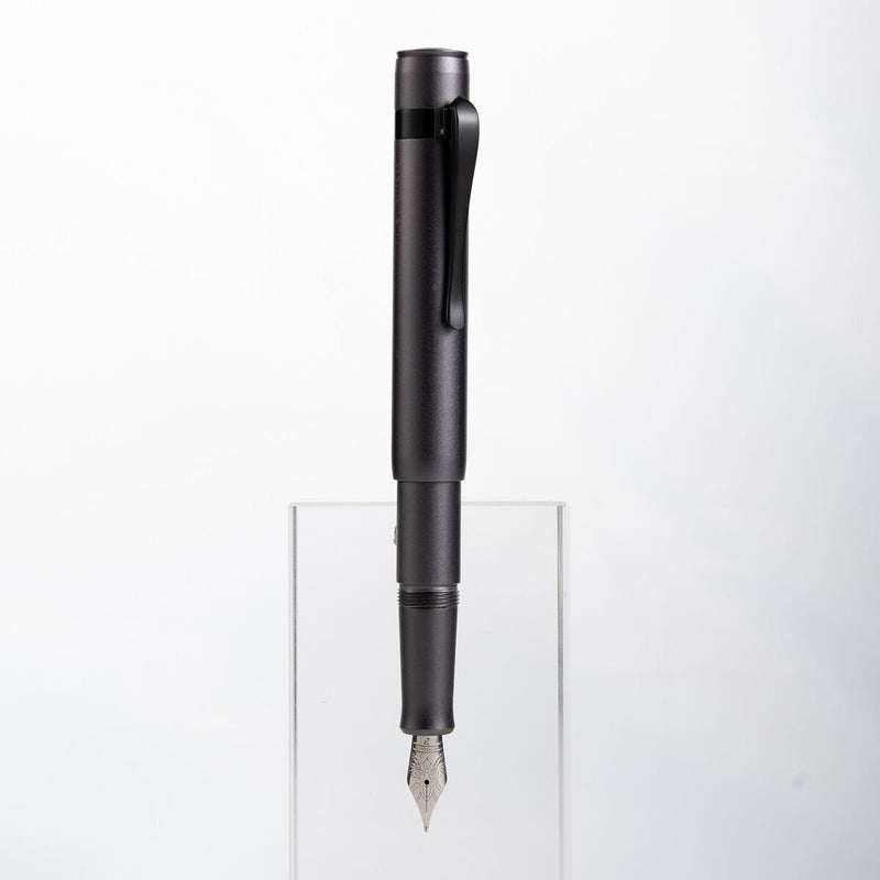 HONGDIAN M2 Mini Gray Fountain Pen with Posted Cap with Diffrent Angle 
