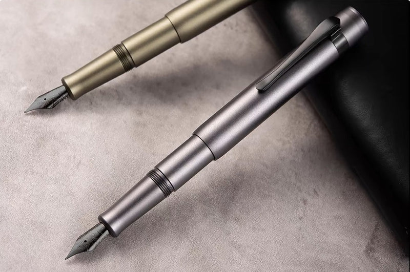 HONGDIAN M2 Mini Gray and Green Fountain Pen with Posted Cap
