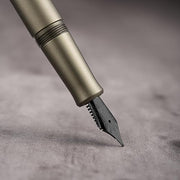HONGDIAN M2 Mini Green Fountain Pen Nib Detail Close Up
