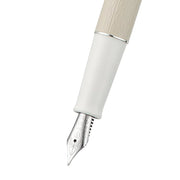 HONGDIAN 1862 Milk Tea Fountain Pen Nib Close Up