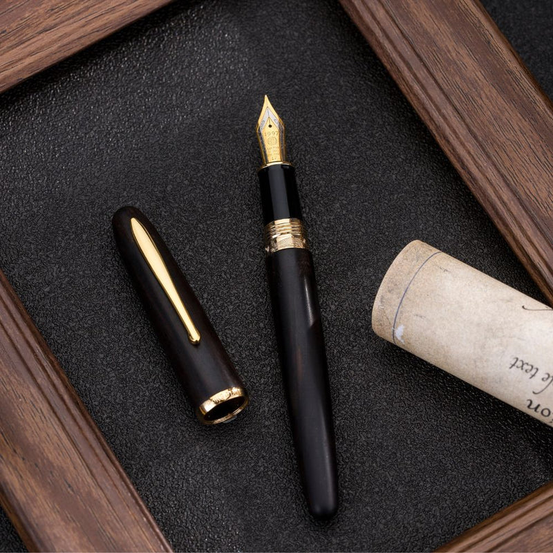 HONGDIAN 660 Black GT Fountain Pen with Open Cap Display and Cap Beside Pen

