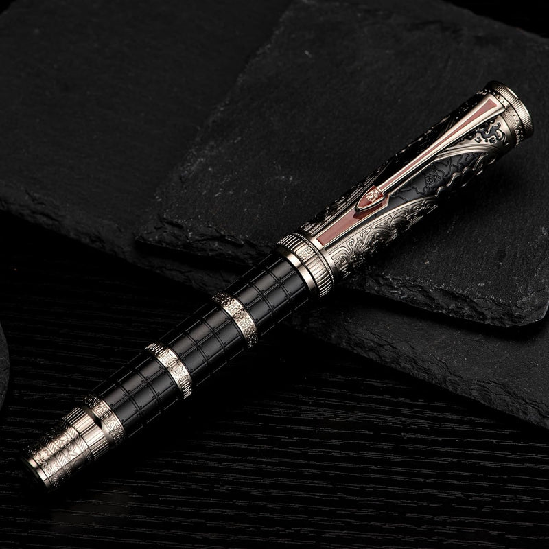 HONGDIAN D5S Black Fountain Pen with Closed Cap with Design Black Background