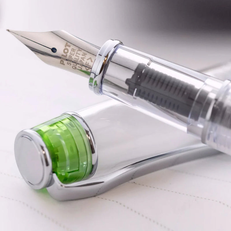 PILOT, Fountain Pen - PRERA TINTED | Light Green | Medium.