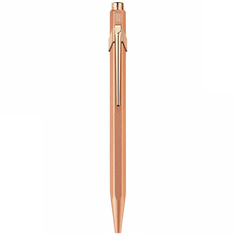 文房具・ステーショナリー GQ + CARAN d'ACHE BALL PEN GQ + CARAN d'ACHE BALL PEN 【公式通販】