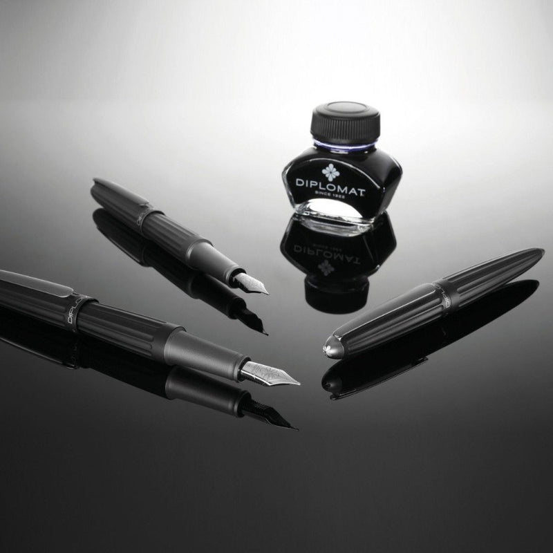 DIPLOMAT, Fountain Pen - Aero BLACK 21
