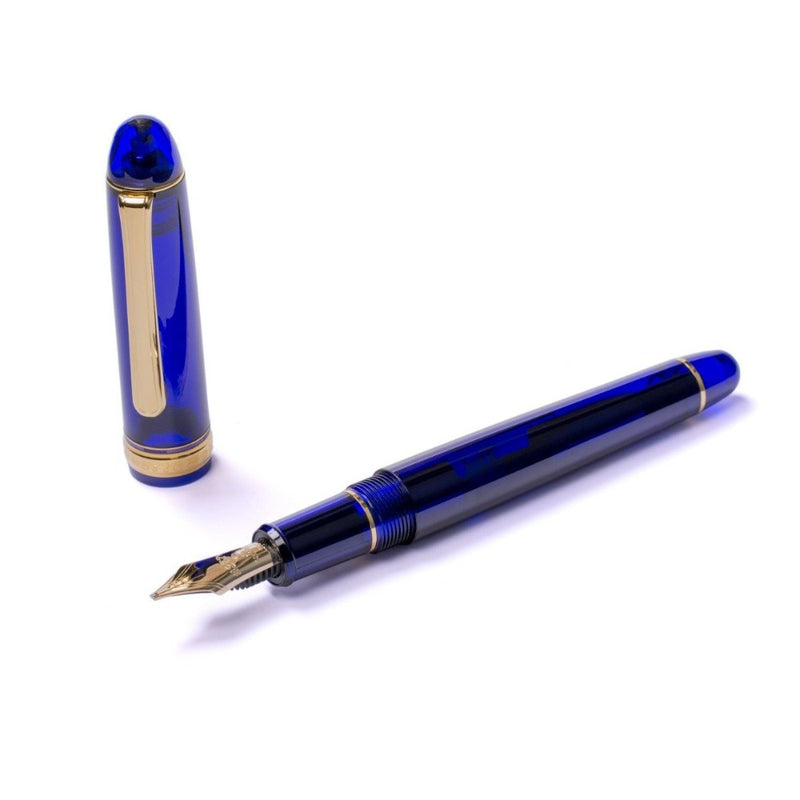 PLATINUM, Fountain Pen - #3776 CENTURY gold trim CHARTRES BLUE.
