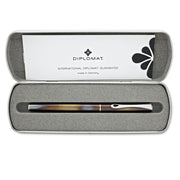 DIPLOMAT, Fountain Pen - TRAVELLER FLAME 11 