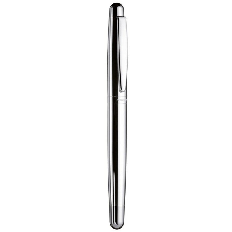 OTTO HUTT, Fountain Pen - DESIGN 02 STERLING SILVER SMOOTH.