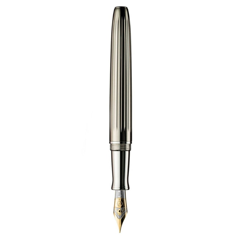 OTTO HUTT, Fountain Pen - DESIGN 07 Brass Trans Black 