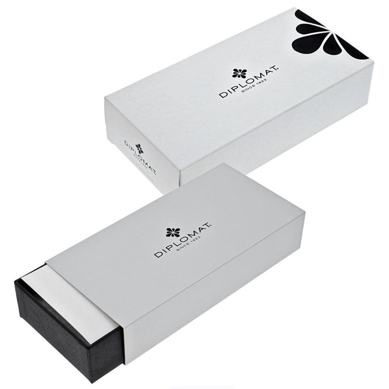 DIPLOMAT, Fountain Pen - Excellence A Plus Rhomb Guilloche Lapis BLACK 3