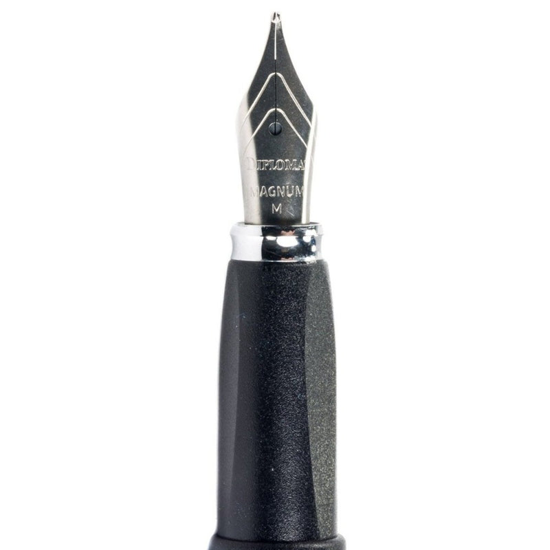 DIPLOMAT, Fountain Pen - MAGNUM CROW BLACK 2