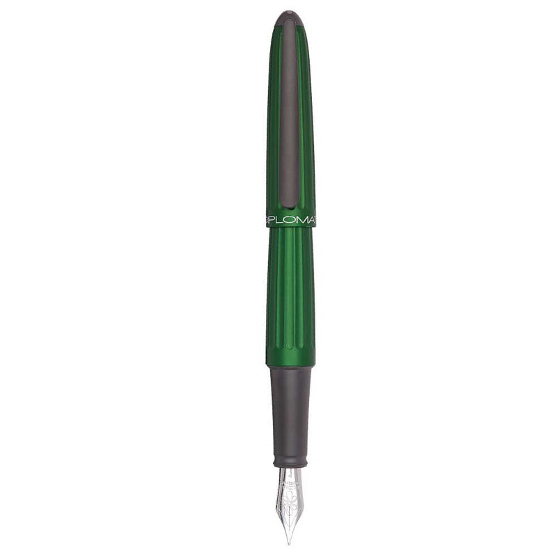 DIPLOMAT, Fountain Pen - AERO GREEN.