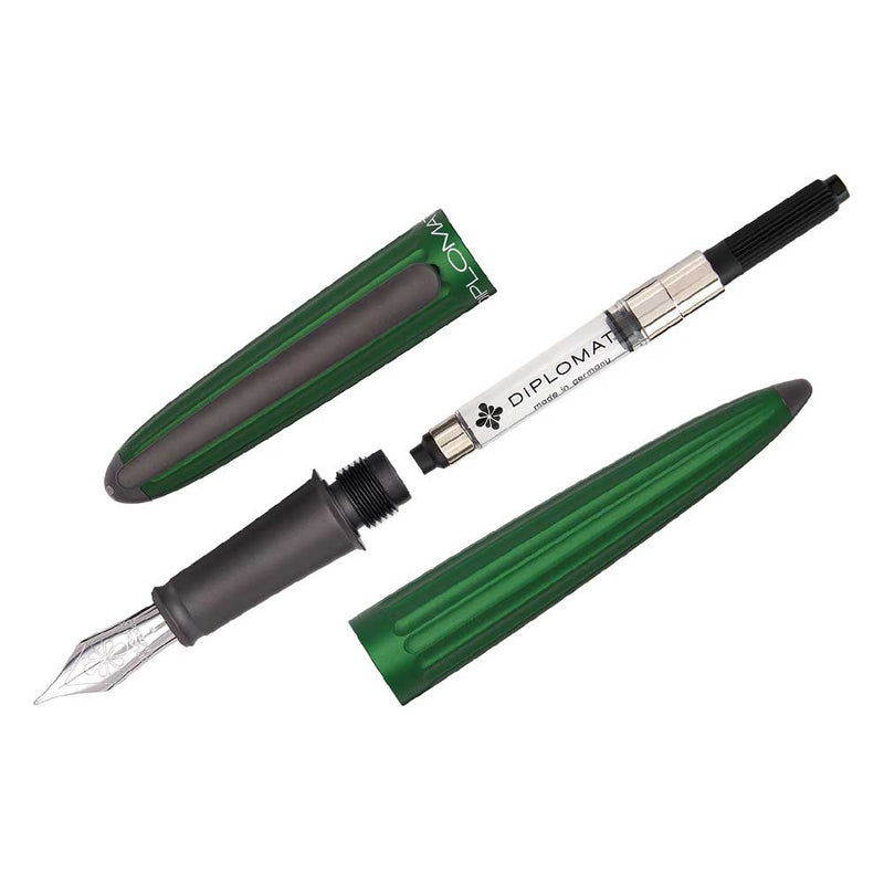 DIPLOMAT, Fountain Pen - AERO GREEN.