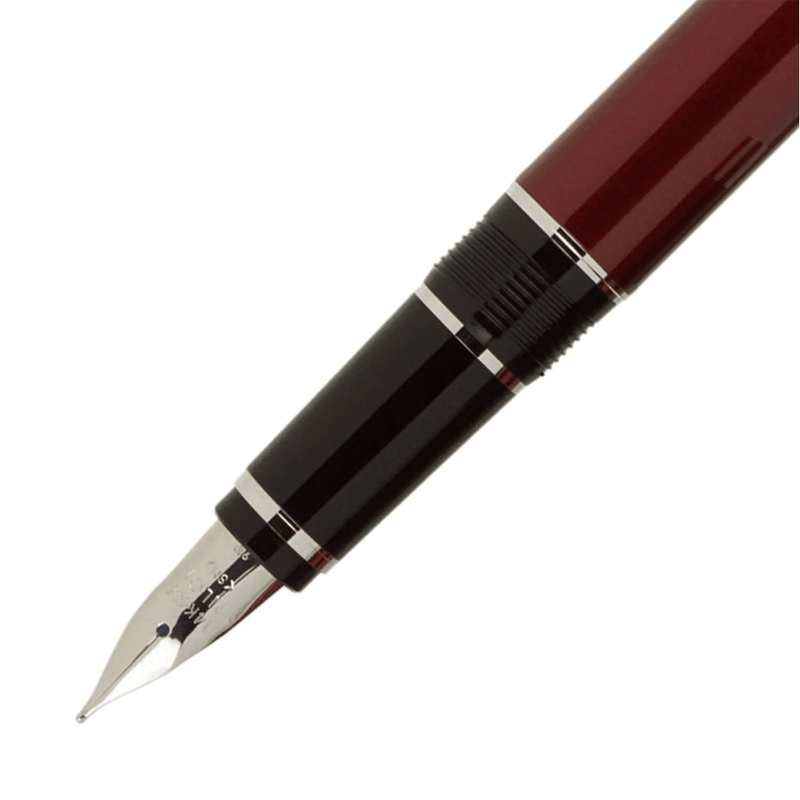 PILOT, Fountain Pen - FALCON RED 14K.