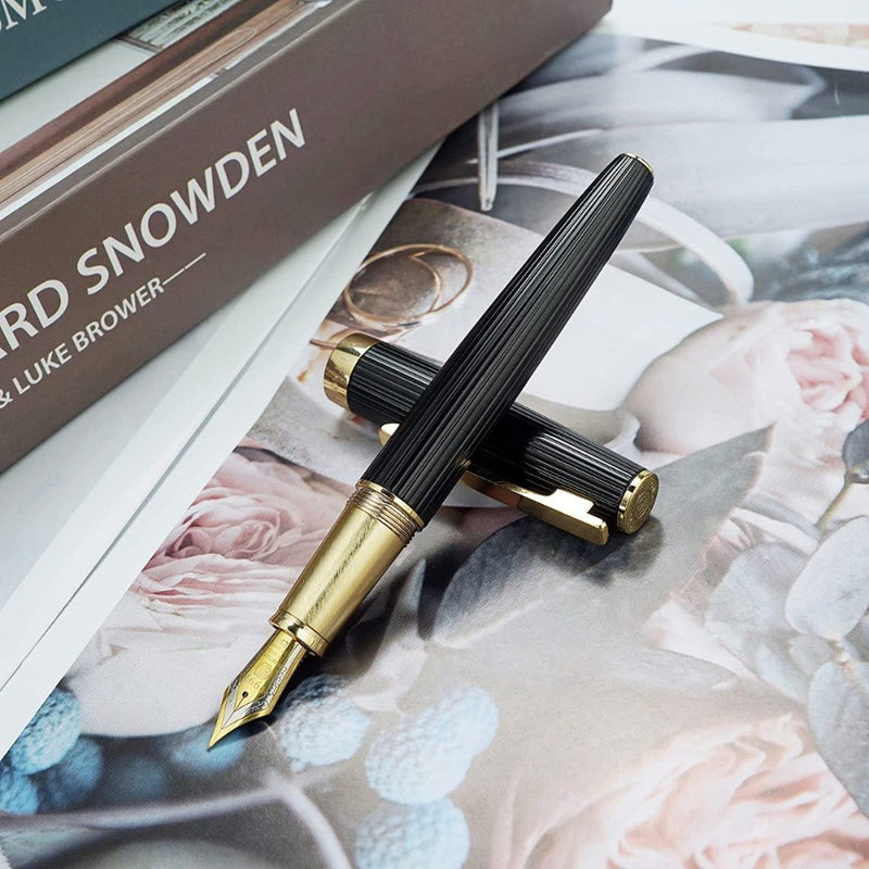 HONGDIAN 1845 Black Fountain Pen with Open Cap and Cap Beside Pen
