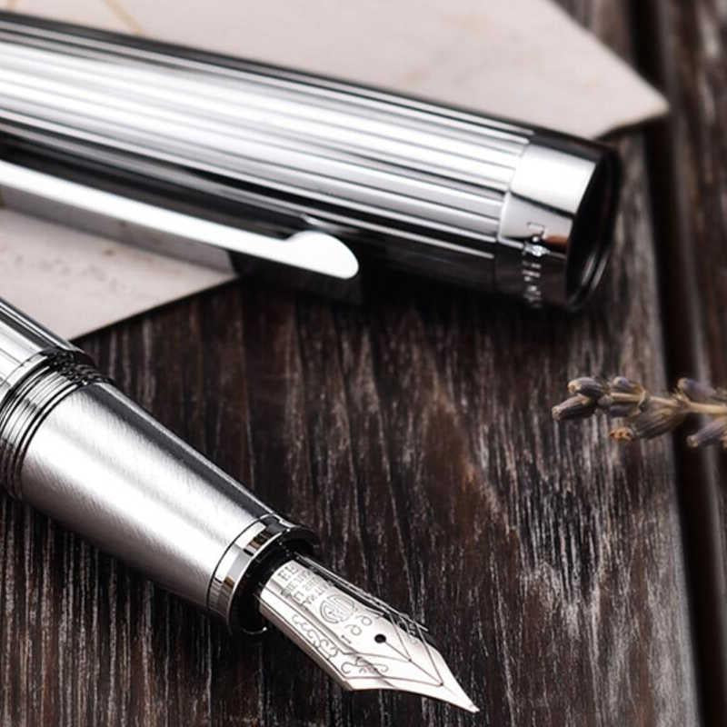 HONGDIAN 1845S Chromium Silver White Fountain Pen Nib Close Up with Cap
