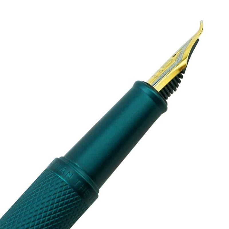 HONGDIAN 1851 DARK GREEN Fountain Pen Nib Close Up
