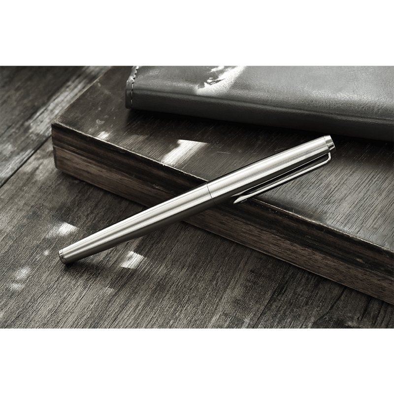 HONGDIAN 517S Gun Metal Fountain Pen with Closed Cap Support with Wooden Part