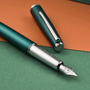 HONGDIAN 920 GREEN Fountain Pen  Cap and Close Nib Display 