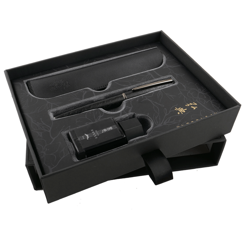 HONGDIAN A3 Taoyuan Wonderland Series BLACK Fountain Pen Displayed in Open Gift Box
