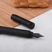 HONGDIAN H3 Black Fountain Pen Cap and Barrel Close Up View 