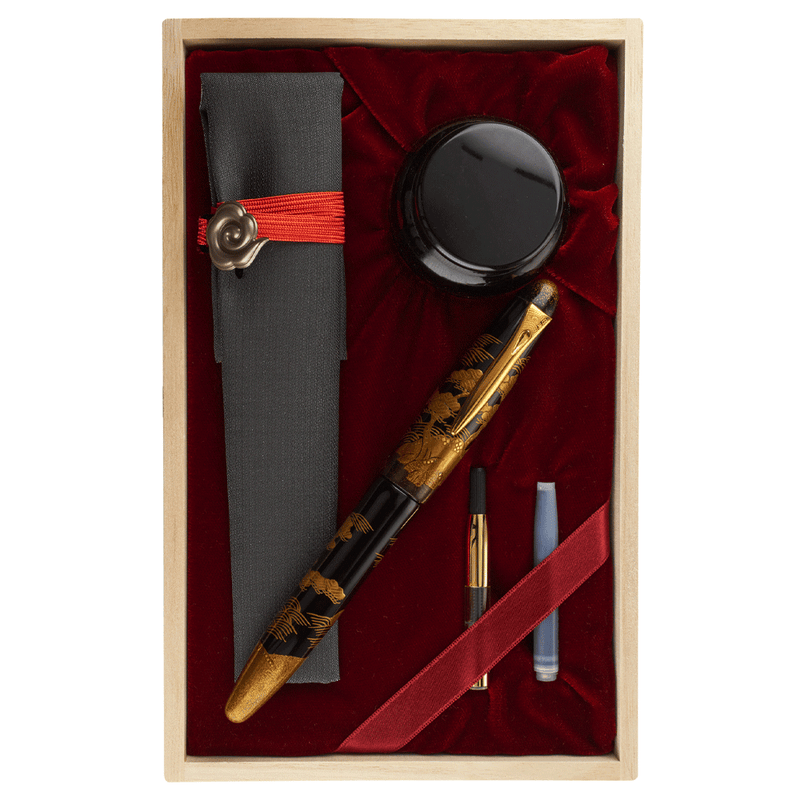 PLATINUM, Fountain Pen - IZUMO "KAGA" MAKI-E HAMA ON MATSU.