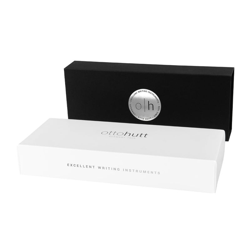 OTTO HUTT, Fountain Pen - DESIGN 02 RECTANGULAR PATTERN SILVER.